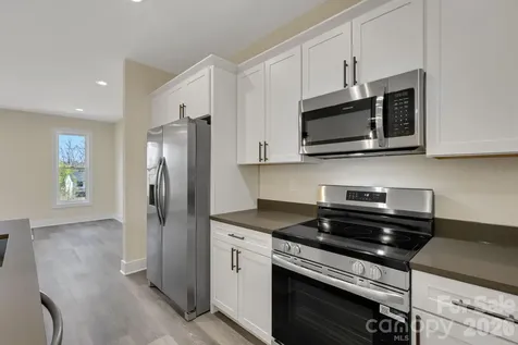 31 Elkwood Avenue Asheville NC 28804