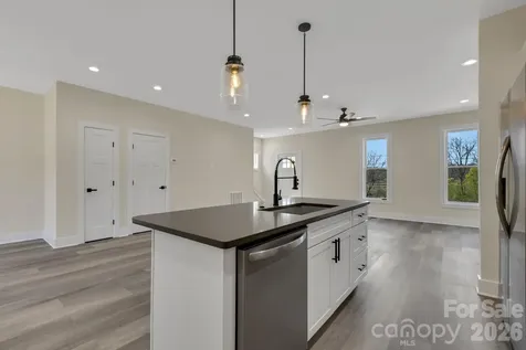 31 Elkwood Avenue Asheville NC 28804