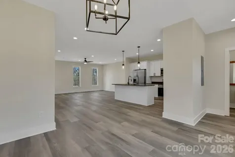 31 Elkwood Avenue Asheville NC 28804
