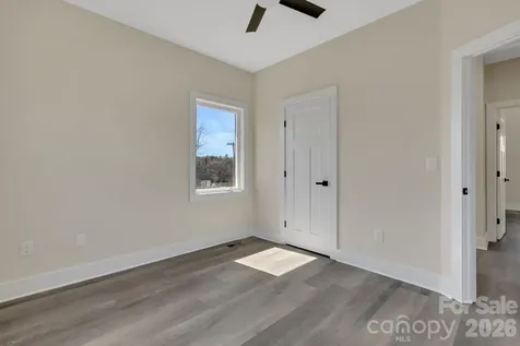 31 Elkwood Avenue Asheville NC 28804