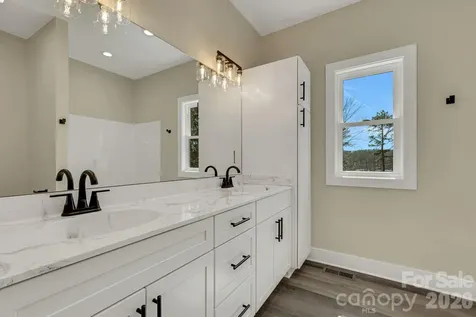 31 Elkwood Avenue Asheville NC 28804
