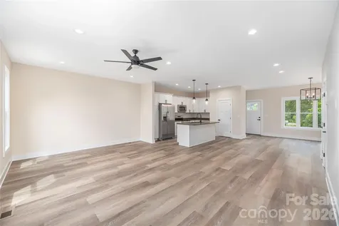 31 Elkwood Avenue Asheville NC 28804