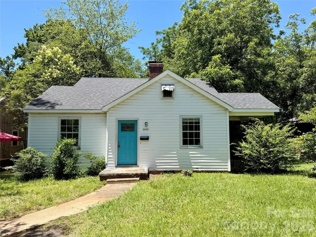 2825 Parkway Avenue Charlotte NC 28208
