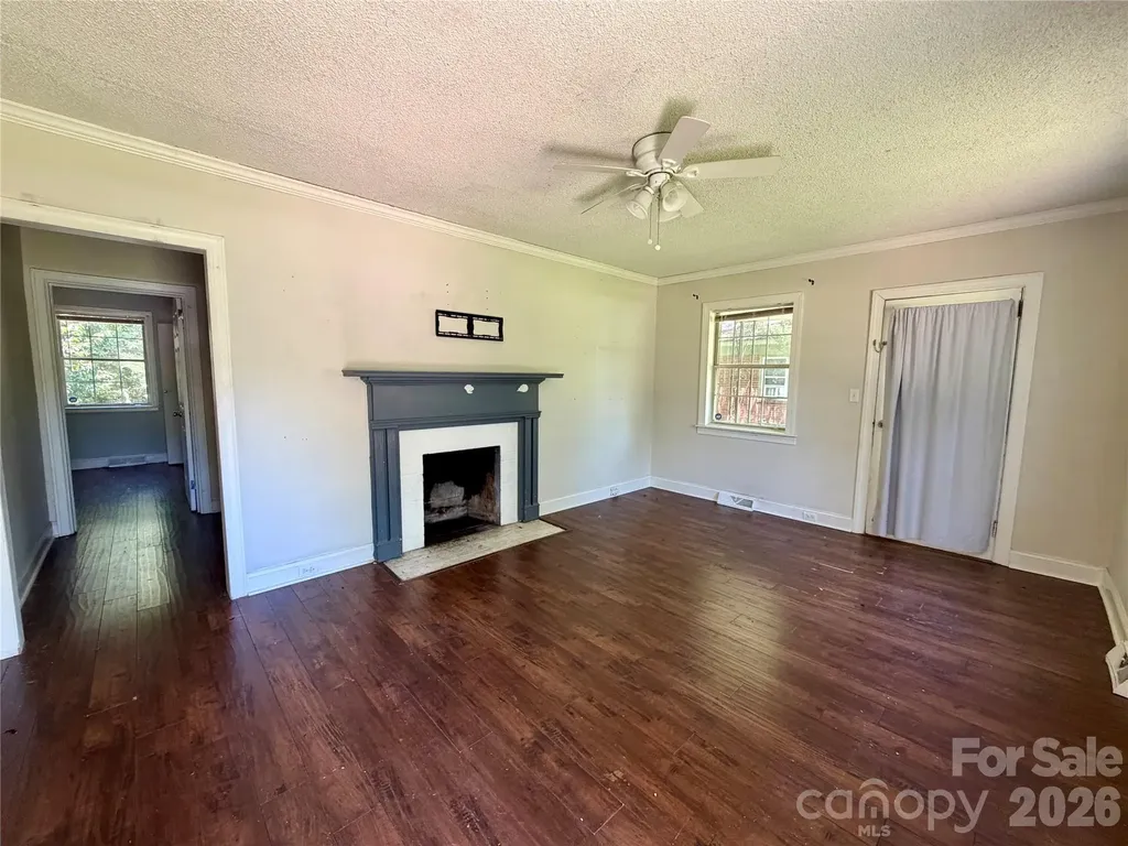 2825 Parkway Avenue Charlotte NC 28208