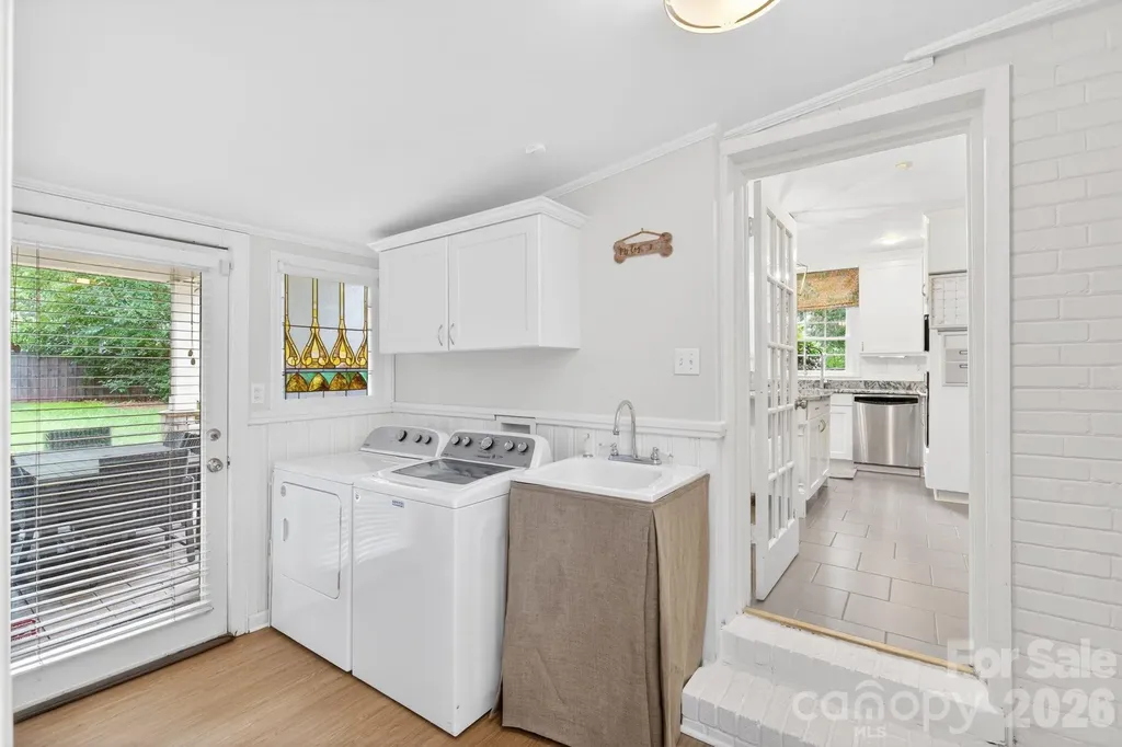 2808 Windsor Avenue Charlotte NC 28209