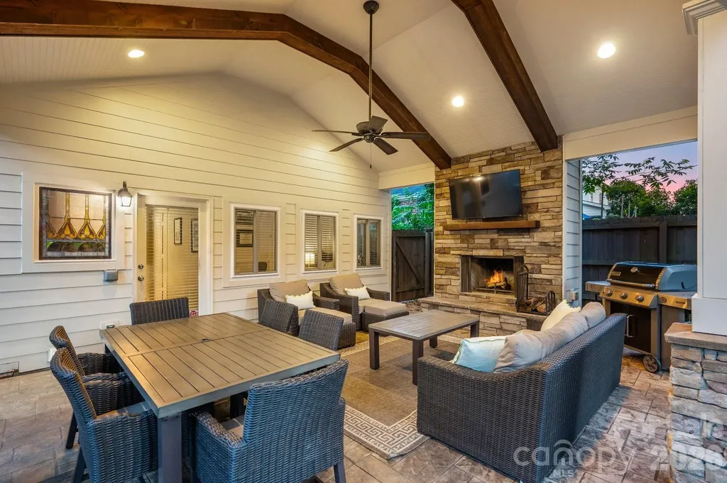 2808 Windsor Avenue Charlotte NC 28209