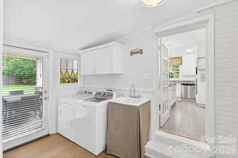 2808 Windsor Avenue Charlotte NC 28209