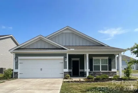 133 Clauser Road N Mount Holly NC 28120
