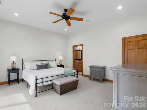 115 Stoney Falls Loop Burnsville NC 28714
