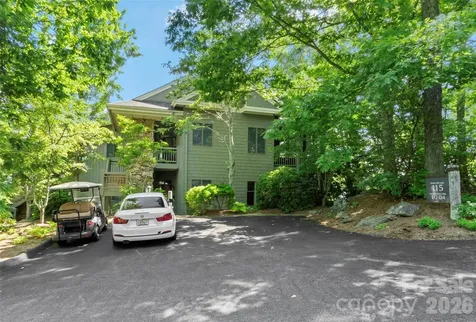 115 Stoney Falls Loop Burnsville NC 28714