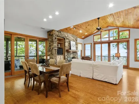115 Stoney Falls Loop Burnsville NC 28714