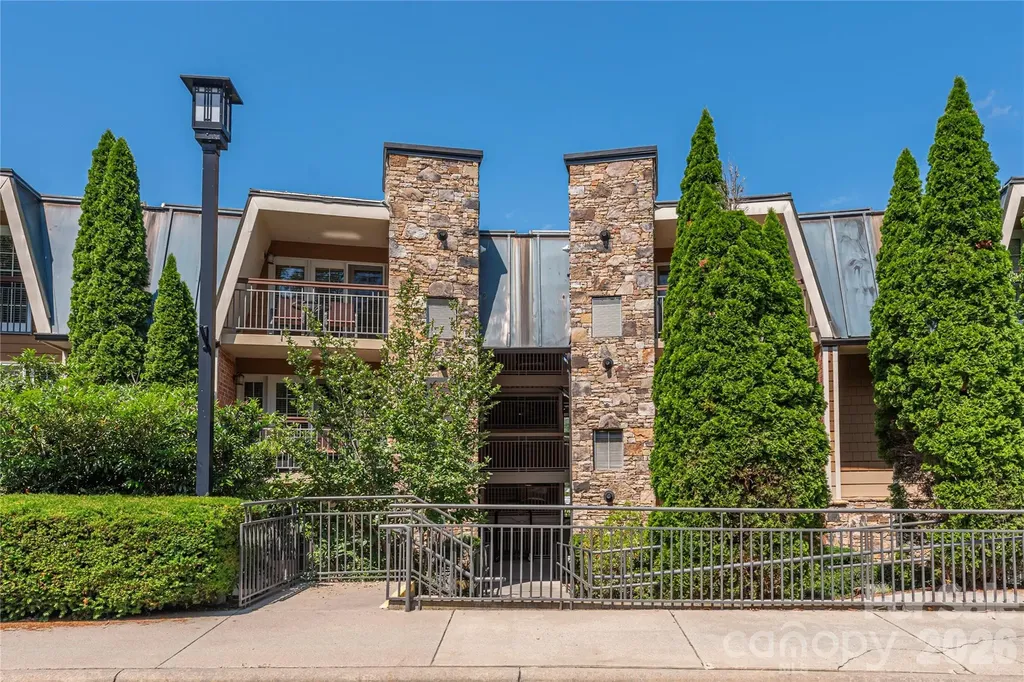 222 Bowling Park Road Asheville NC 28803