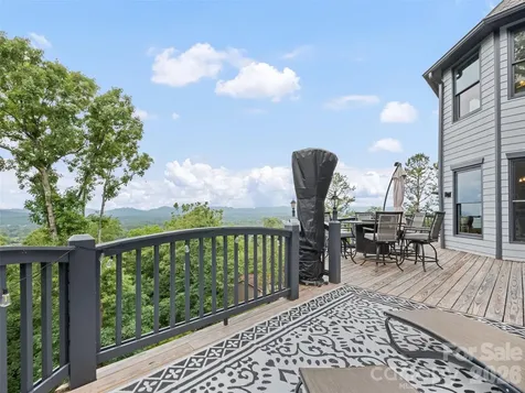 9 Perrion Avenue Weaverville NC 28787