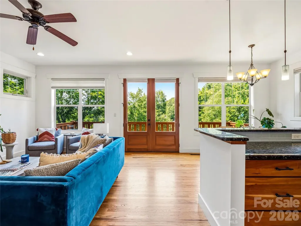14 Sunset Drive Asheville NC 28804