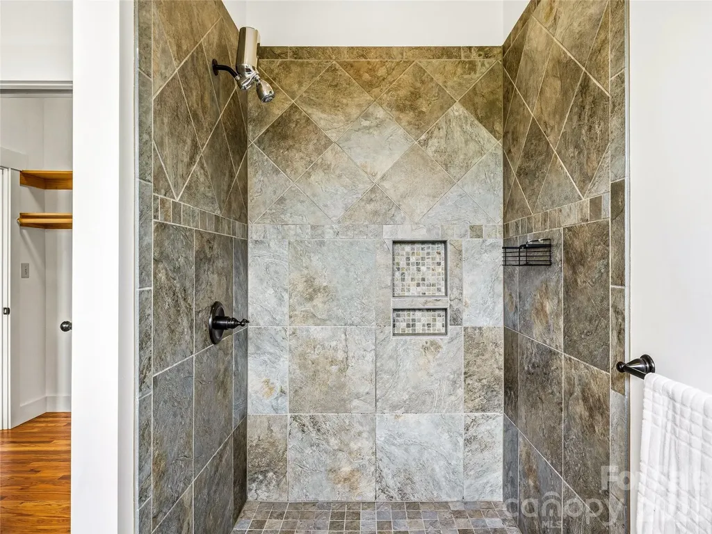 14 Sunset Drive Asheville NC 28804