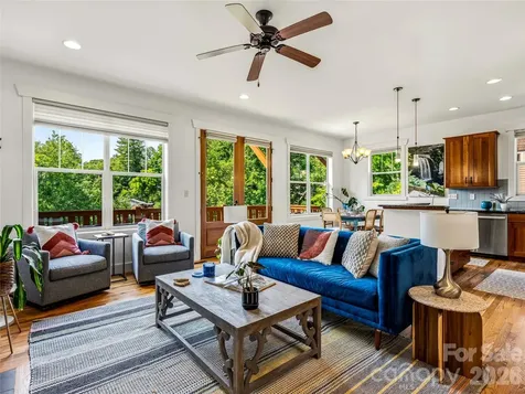14 Sunset Drive Asheville NC 28804