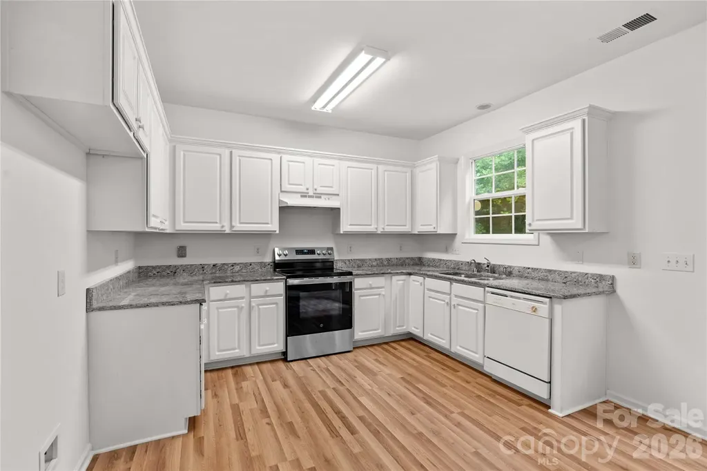 167 Autry Avenue Mooresville NC 28117