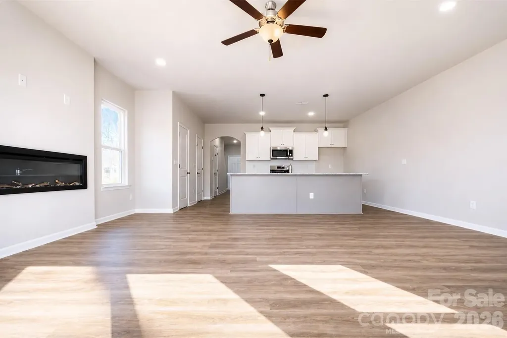 5909 Wallace Avenue Charlotte NC 28227
