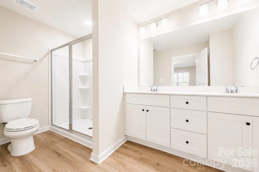 5909 Wallace Avenue Charlotte NC 28227