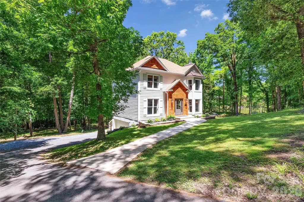 1433 Lurecliff Place Fort Mill SC 29708