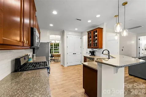 7202 Toxaway Lane Charlotte NC 28269