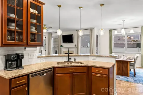7202 Toxaway Lane Charlotte NC 28269