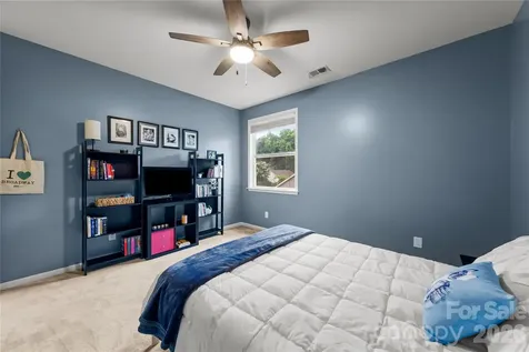 7202 Toxaway Lane Charlotte NC 28269