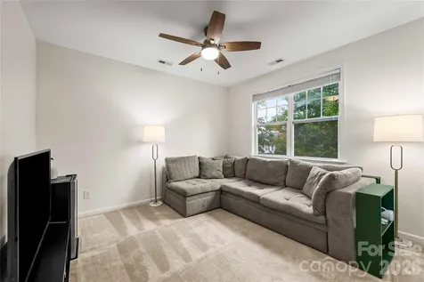 7202 Toxaway Lane Charlotte NC 28269