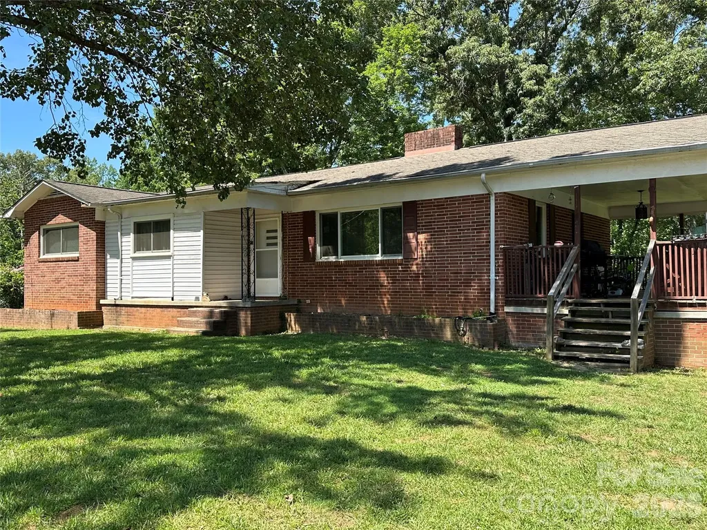 2939 Links Drive Granite Falls NC 28630