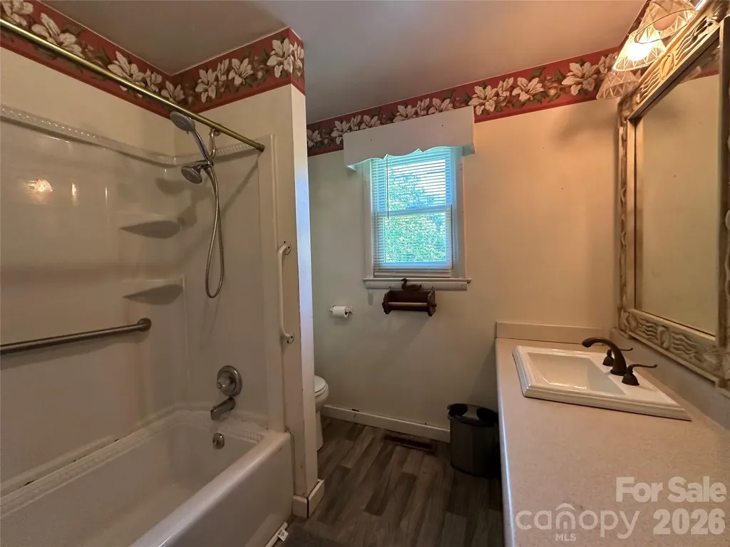 2939 Links Drive Granite Falls NC 28630