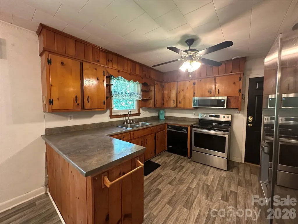 2939 Links Drive Granite Falls NC 28630