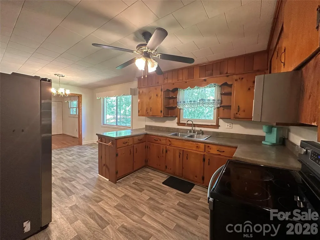 2939 Links Drive Granite Falls NC 28630