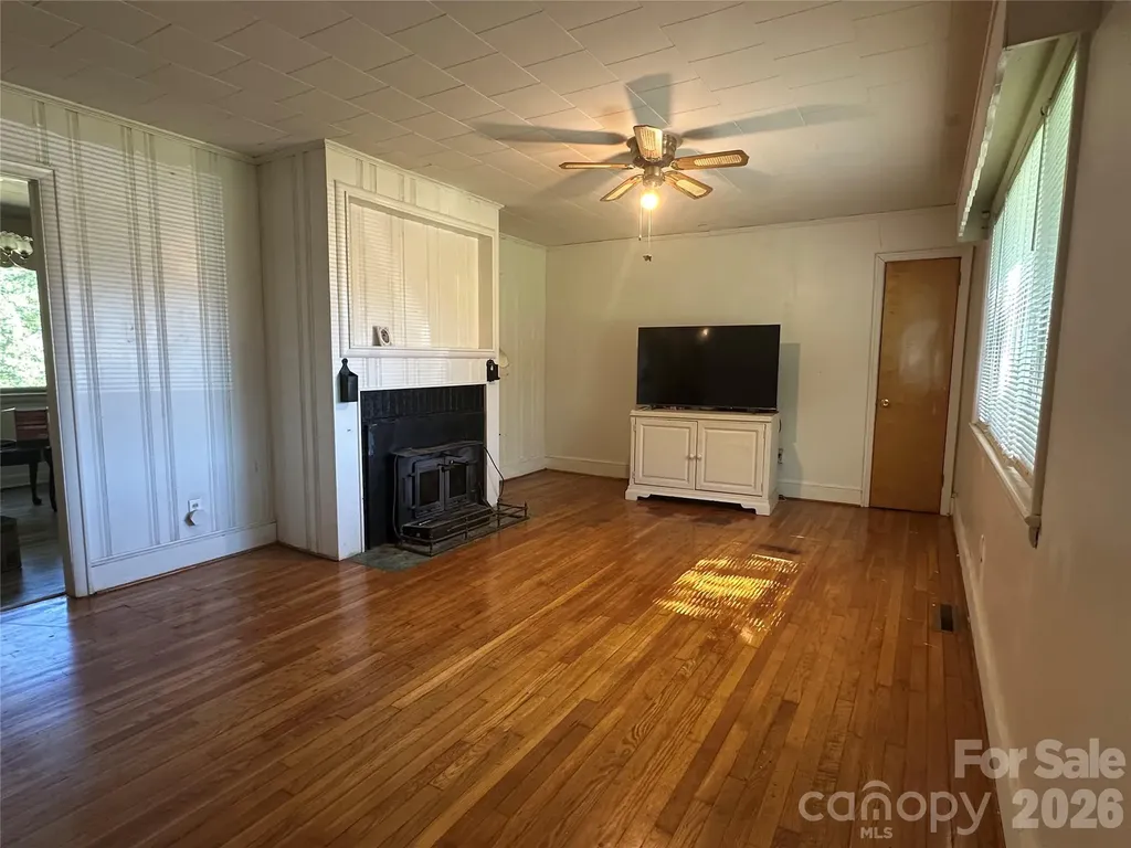 2939 Links Drive Granite Falls NC 28630