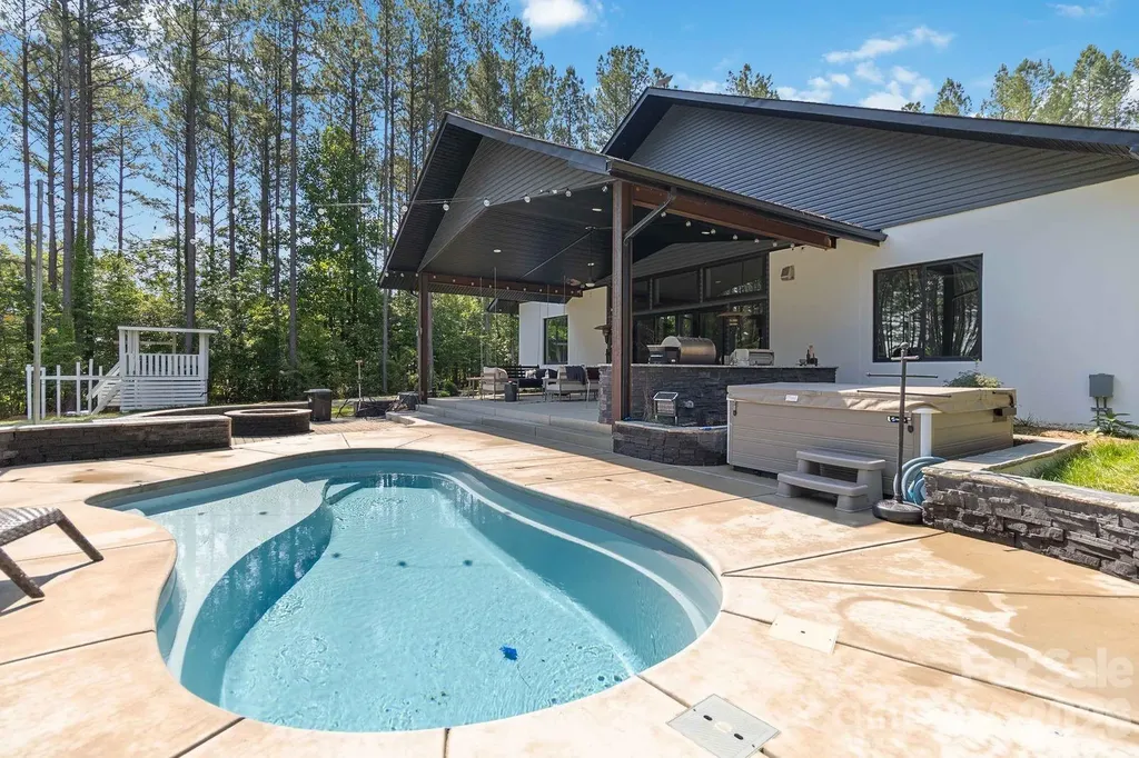 9669 Foil Road Mount Pleasant NC 28124