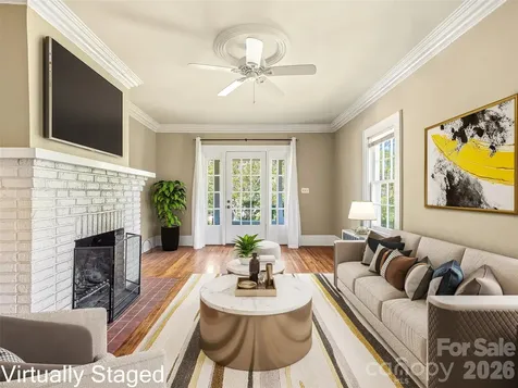 1214 Oakland Street Hendersonville NC 28792