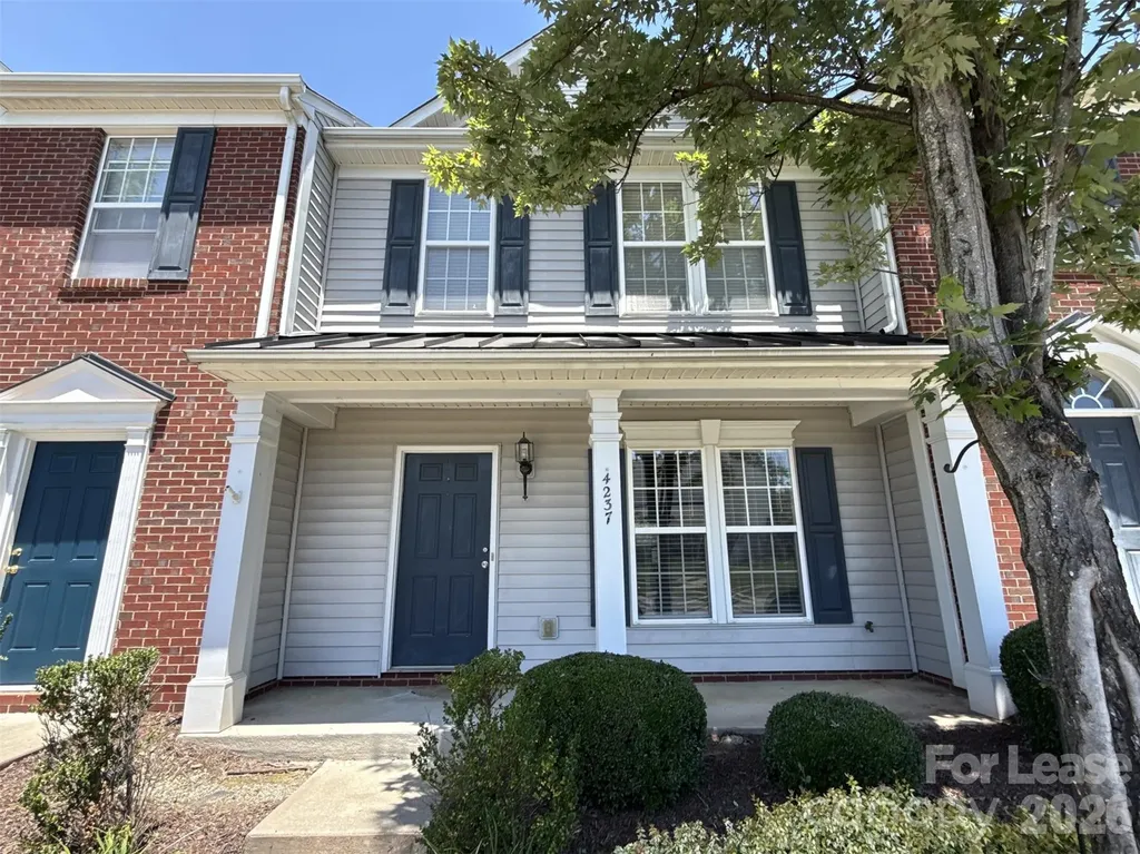4237 Coulter Crossing Charlotte NC 28213