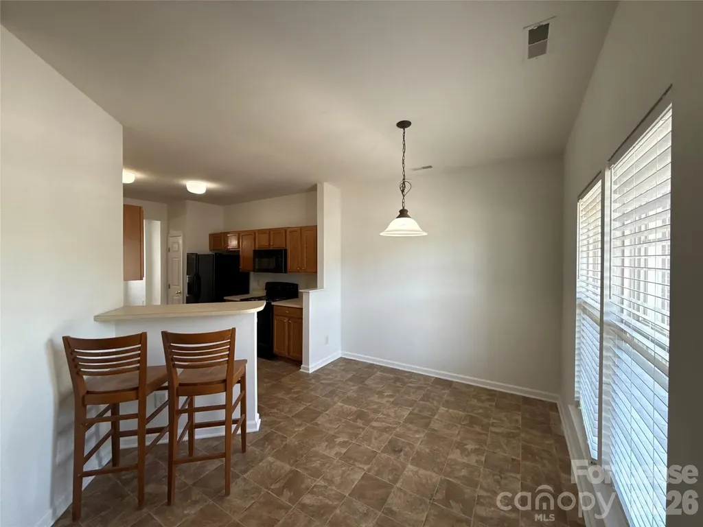 4237 Coulter Crossing Charlotte NC 28213