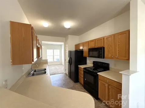 4237 Coulter Crossing Charlotte NC 28213