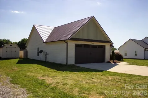 1906 Tall Pines Road Lexington NC 27295