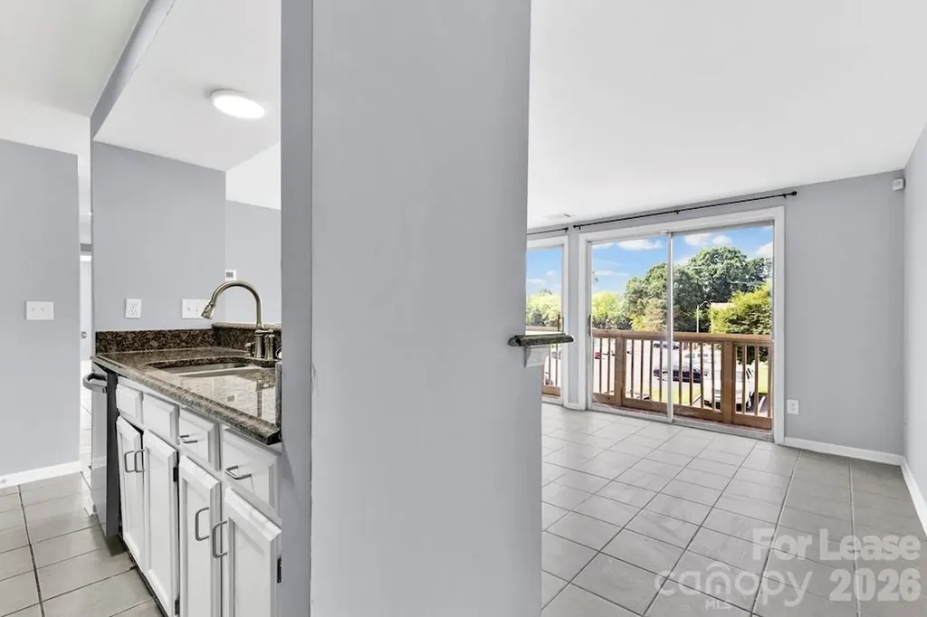 1624 Arlyn Circle Charlotte NC 28213