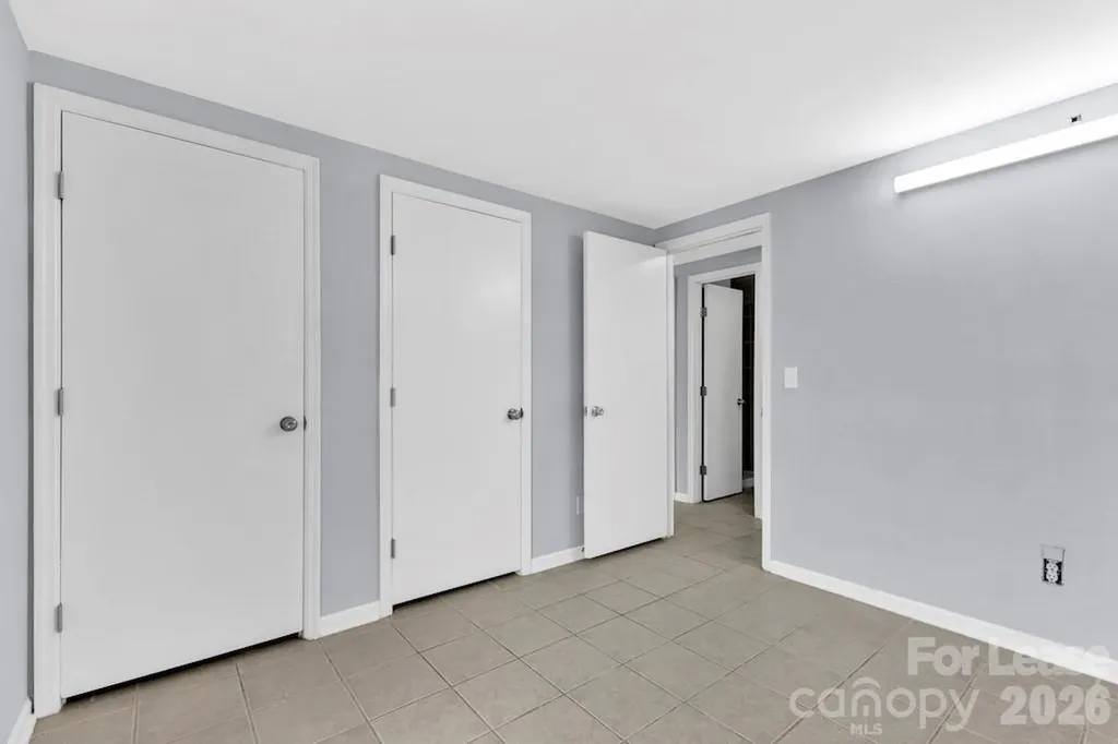 1624 Arlyn Circle Charlotte NC 28213
