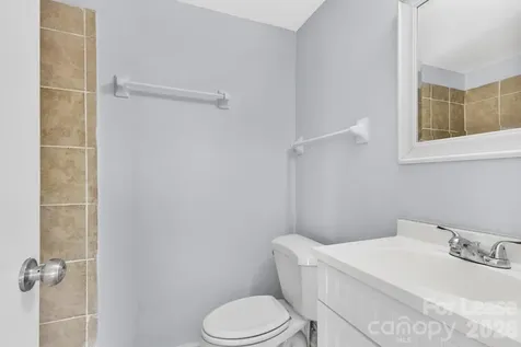 1624 Arlyn Circle Charlotte NC 28213