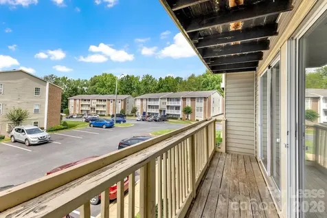 1624 Arlyn Circle Charlotte NC 28213