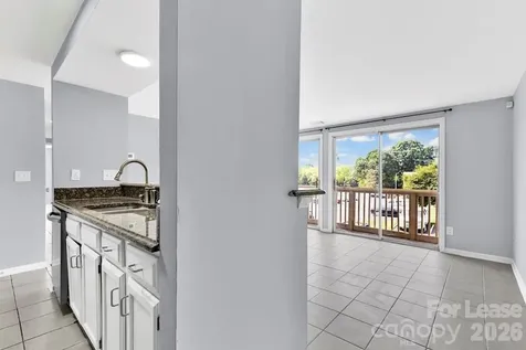 1624 Arlyn Circle Charlotte NC 28213