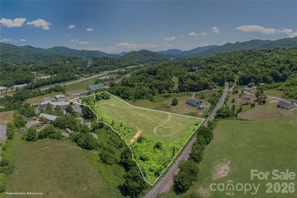 23 Providence Place Waynesville NC 28786