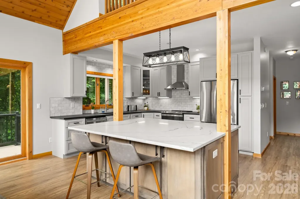 49 Western Eagle Drive Hendersonville NC 28792