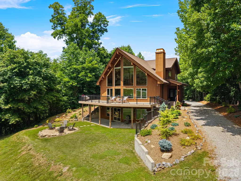 49 Western Eagle Drive Hendersonville NC 28792