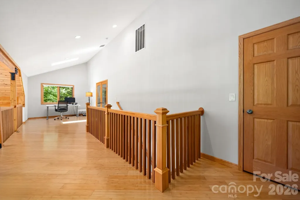 49 Western Eagle Drive Hendersonville NC 28792