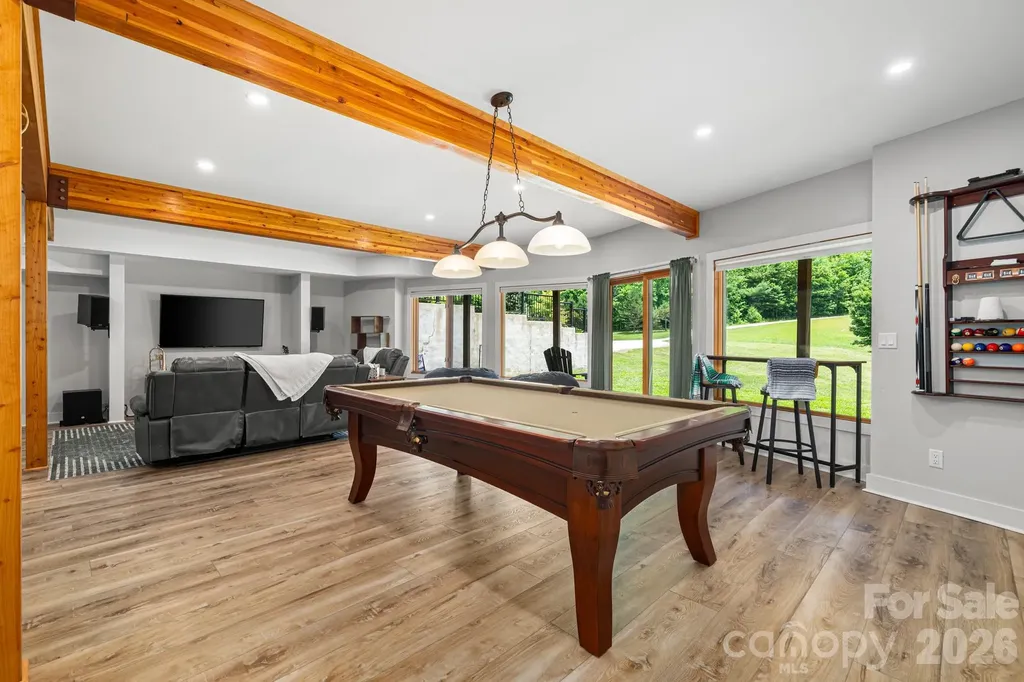 49 Western Eagle Drive Hendersonville NC 28792