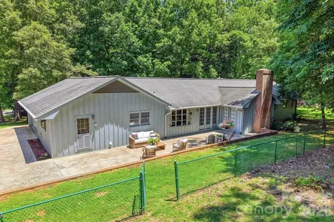3326 Sedgefield Road Statesville NC 28625